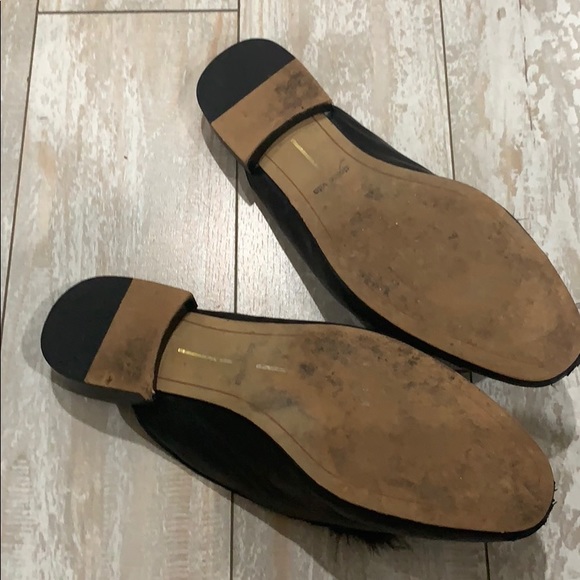 Shoes - Picture 4 of 5